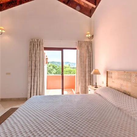 公寓 Luxury Penthouse In Jardines De Don Carlos 马尔韦利亚