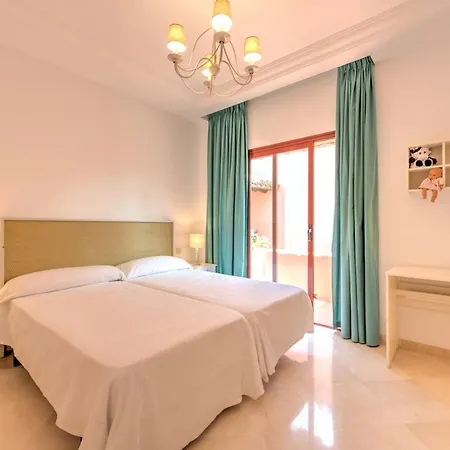 Luxury Penthouse In Jardines De Don Carlos Marbella